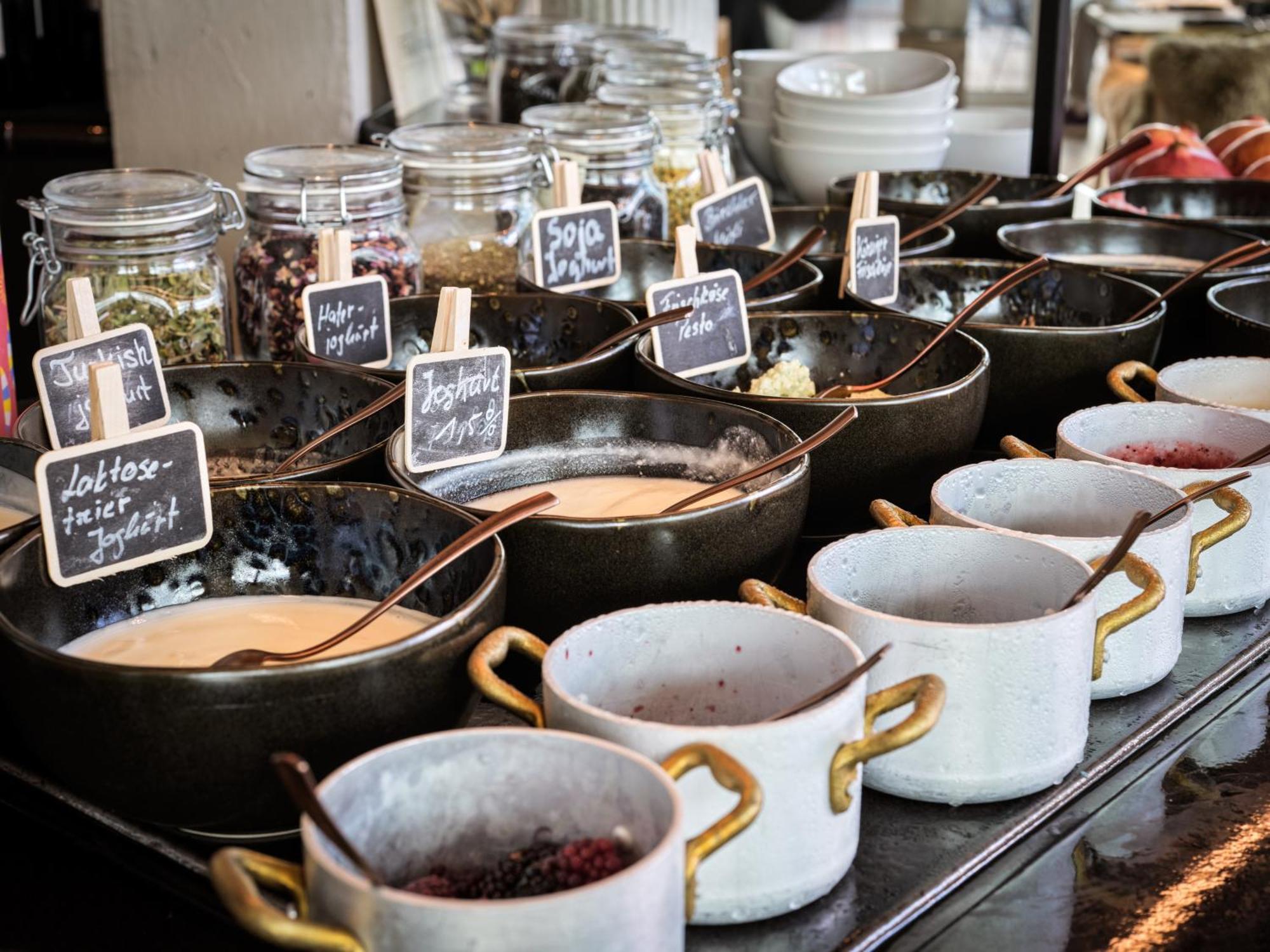 The Breeze Lejlighedshotel Heringsdorf  Eksteriør billede Tea tasting at the Tea Museum, Amsterdam